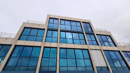 Lavia Glas & Gebäudereinigung