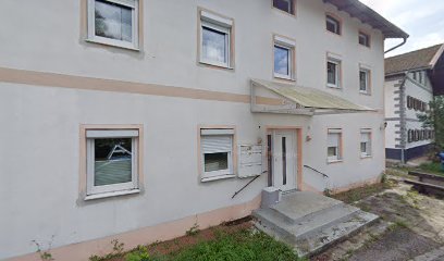 Hauser Gebäude Service Gebäude Reinigung — Bild 1